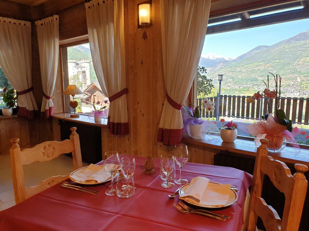 Hotel Rendez-Vous - Aymavilles Dış mekan fotoğraf