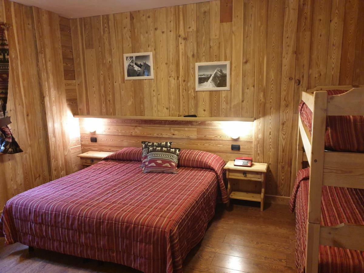 Hotel Rendez-Vous - Aymavilles Dış mekan fotoğraf